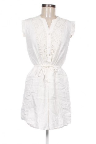 Kleid Uluwatu, Größe M, Farbe Weiß, Preis 15,99 €