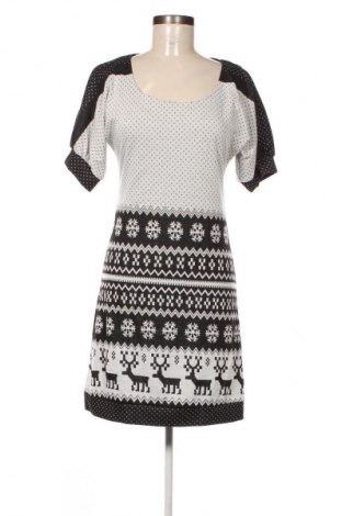 Kleid Unbranded, Größe M, Farbe Mehrfarbig, Preis 32,99 €