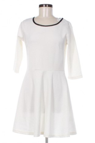 Kleid Unbranded, Größe L, Farbe Weiß, Preis 15,00 €