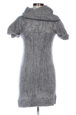 Sukienka Unbranded, Rozmiar M, Kolor Szary, Cena 66,39 zł