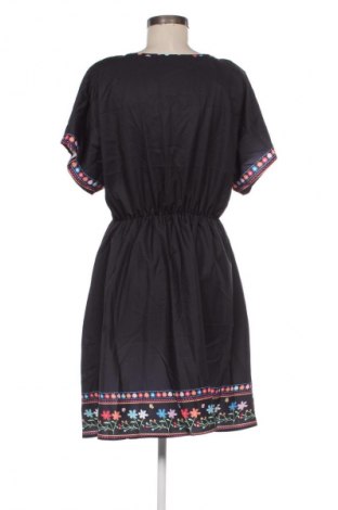 Kleid Unbranded, Größe XL, Farbe Mehrfarbig, Preis 14,83 €