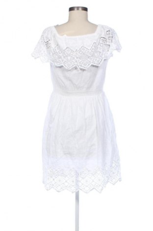 Ruha Unbranded, Méret XL, Szín Fehér, Ár 5 800 Ft