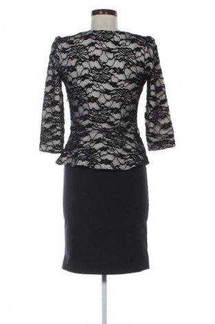 Kleid Unbranded, Größe M, Farbe Mehrfarbig, Preis 29,59 €