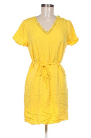 Kleid VILA, Größe M, Farbe Gelb, Preis € 13,81