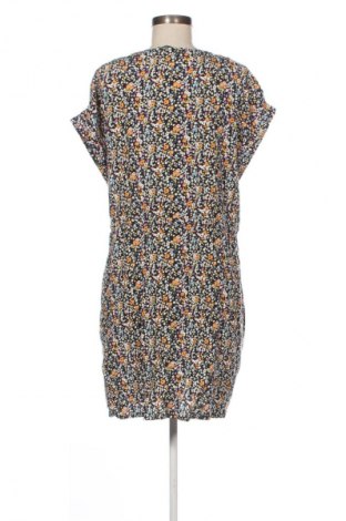 Šaty  Vero Moda, Veľkosť M, Farba Viacfarebná, Cena  8,95 €
