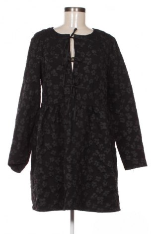 Рокля Vero Moda, Размер M, Цвят Многоцветен, Цена 27,99 лв.