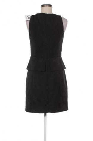 Sukienka Vero Moda, Rozmiar M, Kolor Czarny, Cena 91,95 zł