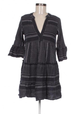 Kleid Vero Moda, Größe M, Farbe Mehrfarbig, Preis 13,80 €