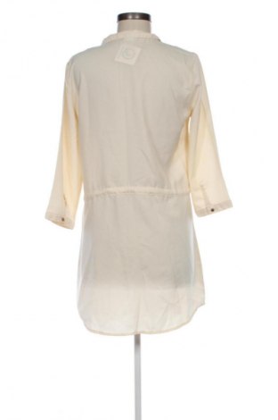 Kleid Vero Moda, Größe M, Farbe Ecru, Preis 13,82 €