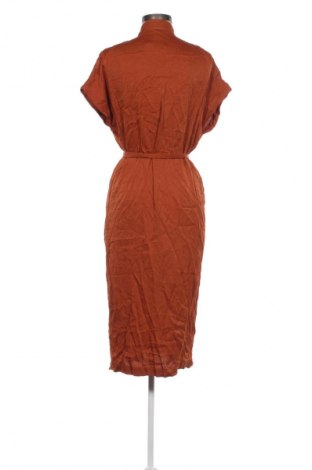 Φόρεμα Whyred, Μέγεθος M, Χρώμα Καφέ, Τιμή 66,53 €