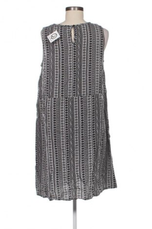 Kleid Women, Größe XXL, Farbe Mehrfarbig, Preis € 14,99