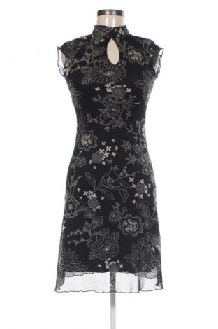 Kleid Xanaka, Größe XS, Farbe Mehrfarbig, Preis € 17,99