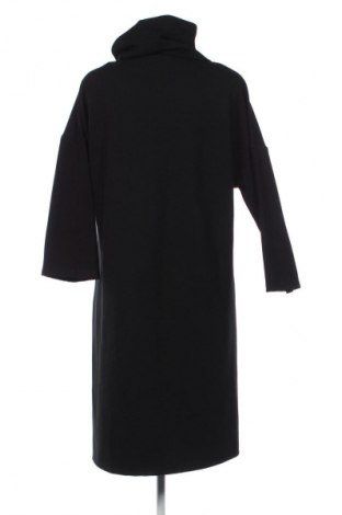 Ruha Yessica, Méret M, Szín Fekete, Ár 9 222 Ft