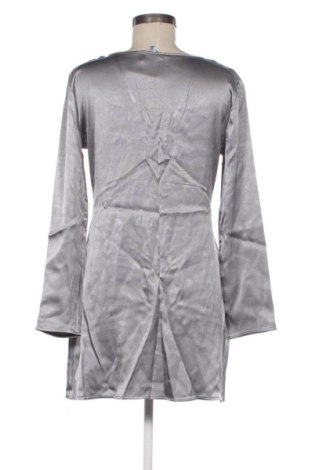 Kleid Zara, Größe L, Farbe Grau, Preis € 14,00