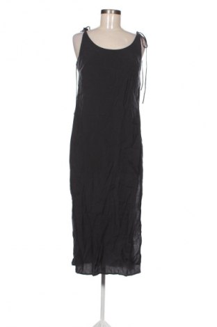 Рокля Zara, Размер M, Цвят Сив, Цена 34,00 лв.