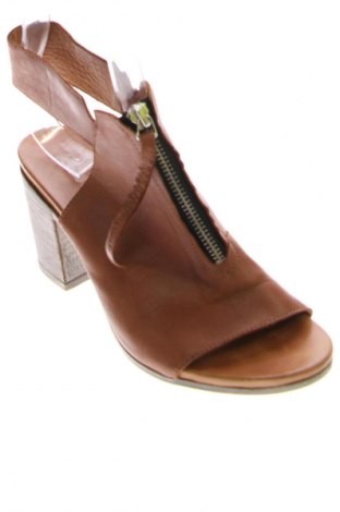 Sandalen Creator, Größe 38, Farbe Braun, Preis € 38,99
