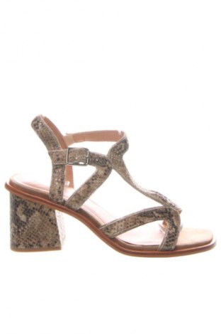 Sandalen Emilie Karston, Größe 39, Farbe Mehrfarbig, Preis € 122,94