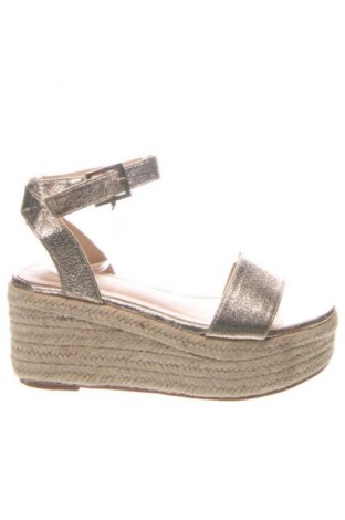 Σανδάλια Pimkie, Μέγεθος 37, Χρώμα Χρυσαφί, Τιμή 28,99 €