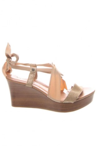 Sandály UGG Australia, Velikost 39, Barva Béžová, Cena  2 802,00 Kč