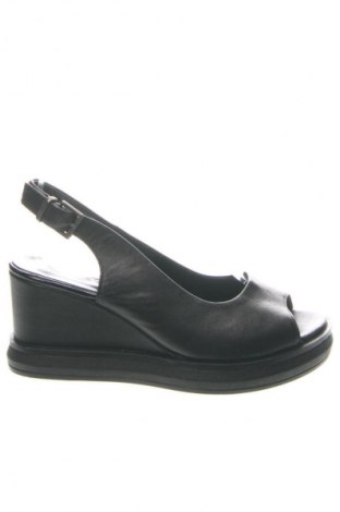 Σανδάλια Unbranded, Μέγεθος 36, Χρώμα Μαύρο, Τιμή 20,02 €