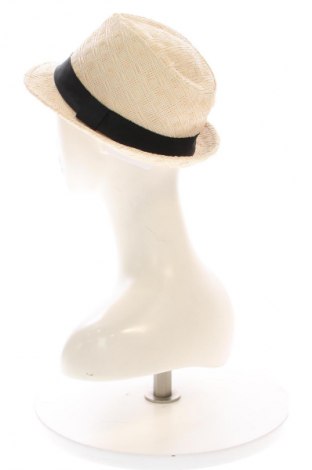 Czapka Unbranded, Kolor ecru, Cena 32,14 zł