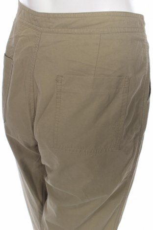 Дамски панталон, Размер M, Цвят Зелен, Цена 5,75 лв.