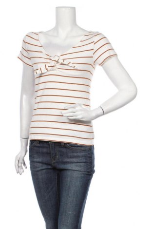 Damen Shirt ONLY, Größe M, Farbe Ecru, 95% Baumwolle, 5% Elastan, Preis 18,09 €