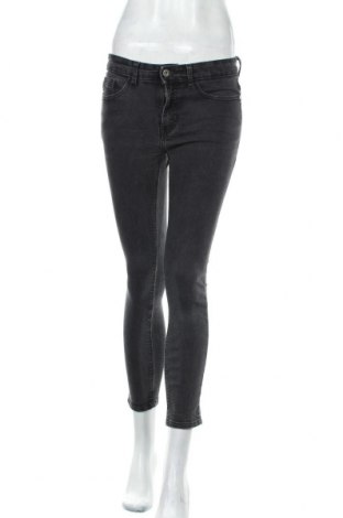 Damen Jeans Saint Tropez, Größe S, Farbe Grau, 91% Baumwolle, 7% Polyester, 2% Elastan, Preis 24,36 €
