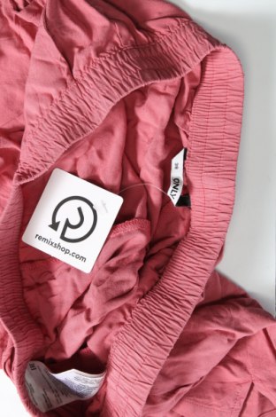 Γυναικείο κοντό παντελόνι ONLY, Μέγεθος M, Χρώμα Ρόζ , Βισκόζη, Τιμή 15,20 €