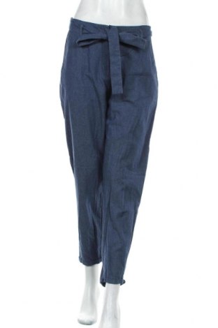 Дамски панталон Hugo Boss, Размер M, Цвят Син, Памук, Цена 97,96 лв.