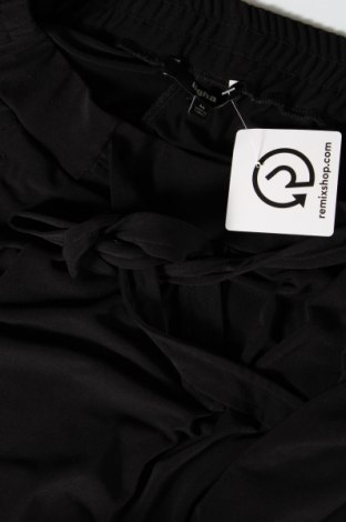 Γυναικείο παντελόνι Tigha, Μέγεθος M, Χρώμα Μαύρο, Τιμή 48,25 €