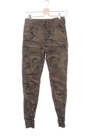 Мъжки панталон FSBN, Размер XS, Цвят Зелен, 98% памук, 2% еластан, Цена 36,75 лв.
