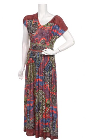 Sukienka Cap Juluca, Rozmiar M, Kolor Kolorowy, 92% wiskoza, 8% elastyna, Cena 777,64 zł