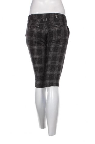 Γυναικείο κοντό παντελόνι Cropp, Μέγεθος S, Χρώμα Γκρί, Τιμή 1,60 €
