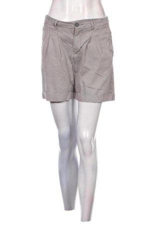 Дамски къс панталон Saint Tropez, Размер M, Цвят Кафяв, Цена 3,12 лв.
