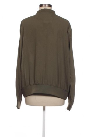 Γυναικείο μπουφάν ONLY Carmakoma, Μέγεθος XL, Χρώμα Πράσινο, Τιμή 9,30 €