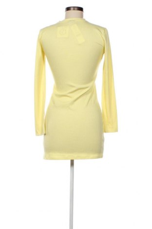 Šaty  Gina Tricot, Velikost M, Barva Žlutá, Cena  102,00 Kč