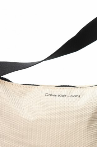 Geantă de brâu Calvin Klein Jeans, Culoare Ecru, Preț 158,99 Lei