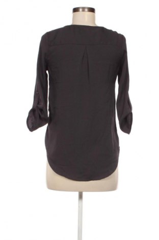 Damen Shirt Amisu, Größe XS, Farbe Grau, Preis 3,99 €