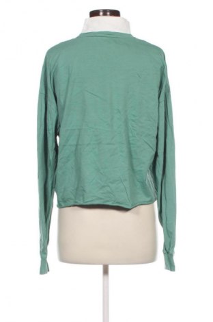 Damen Shirt Bershka, Größe L, Farbe Grün, Preis € 3,99