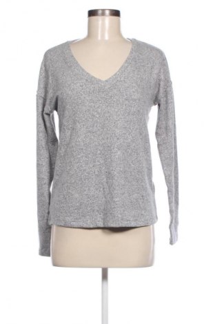 Damen Shirt Edc By Esprit, Größe XS, Farbe Grau, Preis 5,99 €