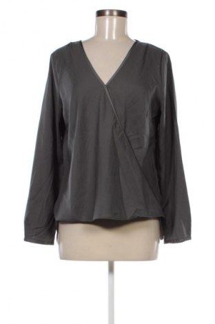 Damen Shirt Guido Maria Kretschmer, Größe M, Farbe Grau, Preis € 4,49