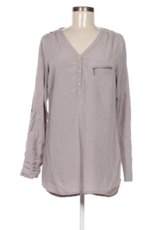 Damen Shirt Miss Etam, Größe S, Farbe Grau, Preis € 10,99