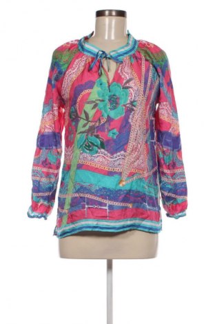 Damen Shirt Mucho Gusto, Größe S, Farbe Mehrfarbig, Preis 51,99 €