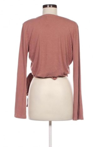 Damen Shirt NA-KD, Größe L, Farbe Aschrosa, Preis € 4,99