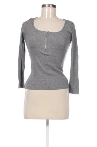 Damen Shirt Piazza Italia, Größe M, Farbe Grau, Preis 4,49 €