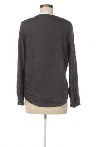 Damen Shirt Q/S by S.Oliver, Größe M, Farbe Grau, Preis 6,99 €