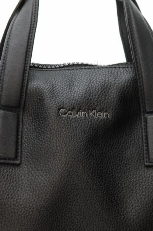 Γυναικεία τσάντα Calvin Klein, Χρώμα Μαύρο, Τιμή 94,99 €