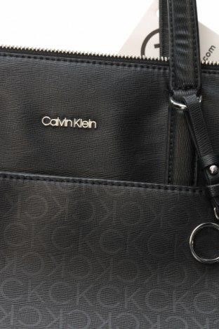 Damentasche Calvin Klein, Farbe Schwarz, Preis € 94,49