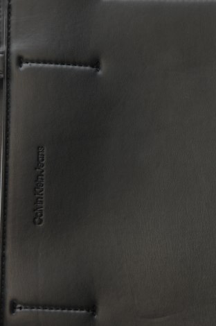 Γυναικεία τσάντα Calvin Klein, Χρώμα Μαύρο, Τιμή 47,49 €